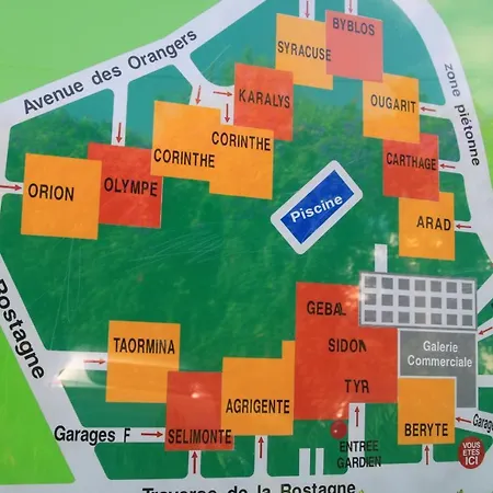 Daire Climatise A Les Pins Dans Avec Piscine Juan-les-Pins